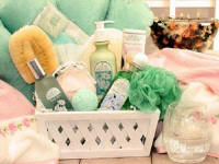 Spa Retreats Specialty Gift Basket