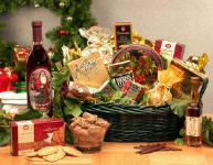 Holiday Fanfare Gift Basket